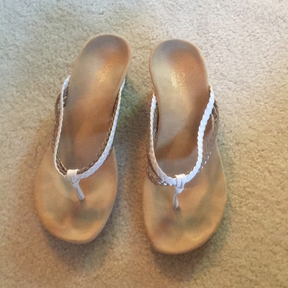 Vionic Orthoheel Sandals